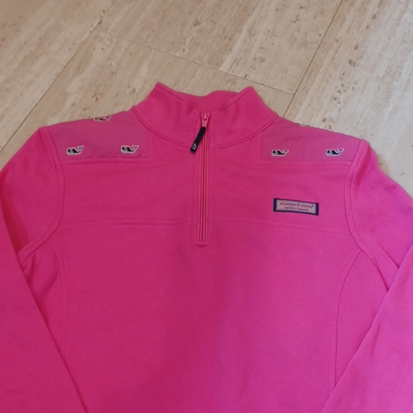 Vineyard Vines Tops - Vineyard Vines Martha's Vineyard Sweatshirt